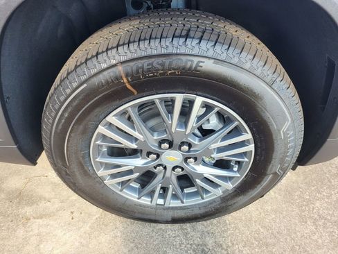 New 2026 Chevrolet Traverse LT w/ Driver Confidence Package image 12