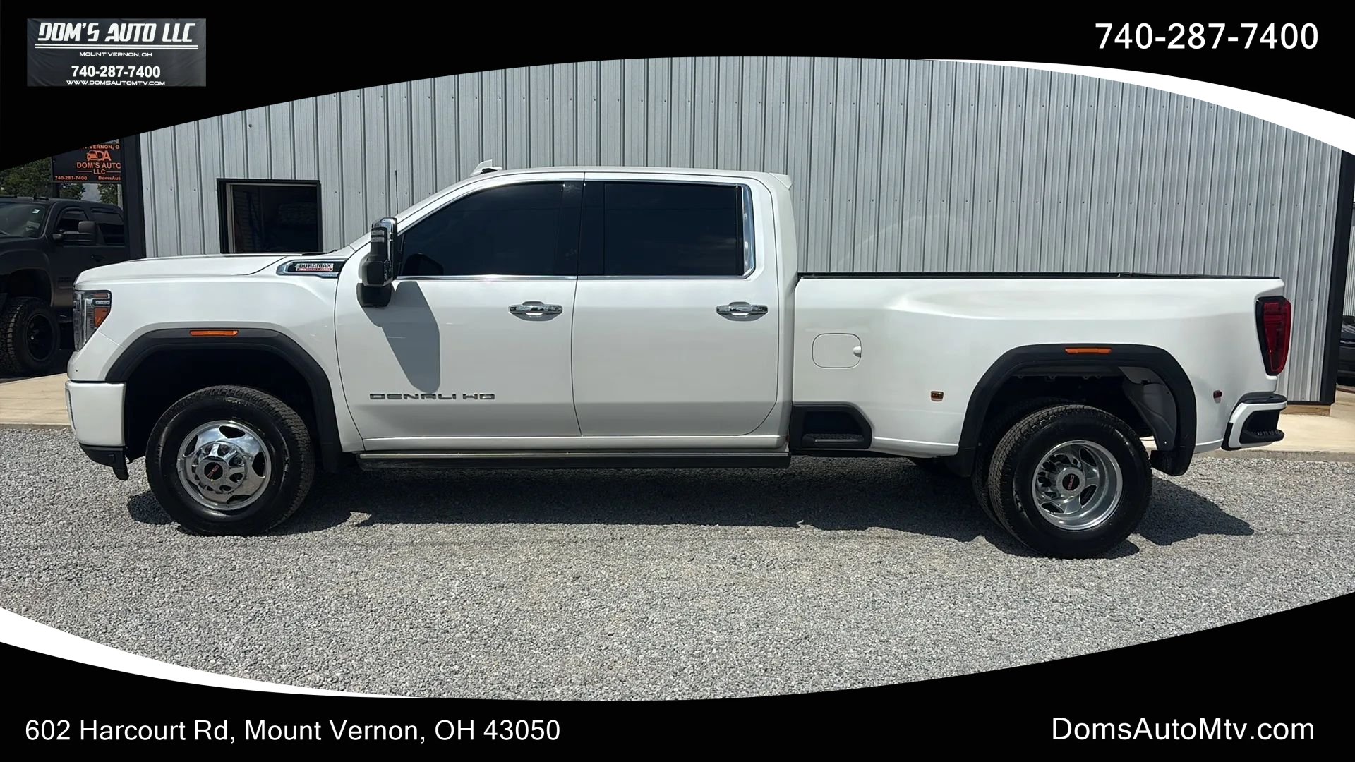 Used 2023 GMC Sierra 3500 Denali w/ Denali Ultimate Package AWD/4WD image 1