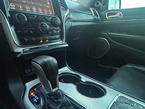 Used 2018 Jeep Grand Cherokee Summit w/ Platinum Series Group image 13