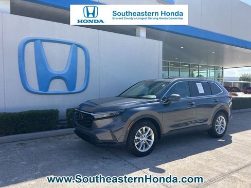 Used 2025 Honda CR-V EX image 1
