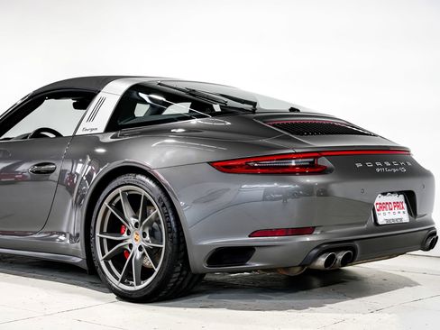 Used 2017 Porsche 911 Targa 4S AWD/4WD image 34