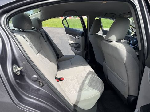 Used 2015 Honda Civic LX image 11