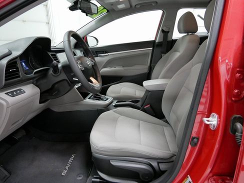 Used 2020 Hyundai Elantra Value Edition image 10