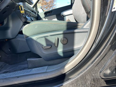 Used 2022 Ford Maverick XLT w/ Equipment Group 300A Standard image 14