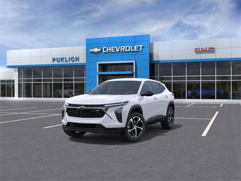 New 2026 Chevrolet Trax RS image 8