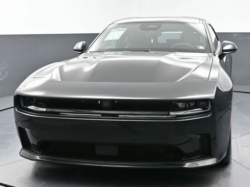 Used 2025 Dodge Charger R/T w/ Quick Order Package 25M R/T image 5