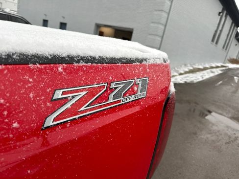 Used 2019 Chevrolet Colorado Z71 image 28