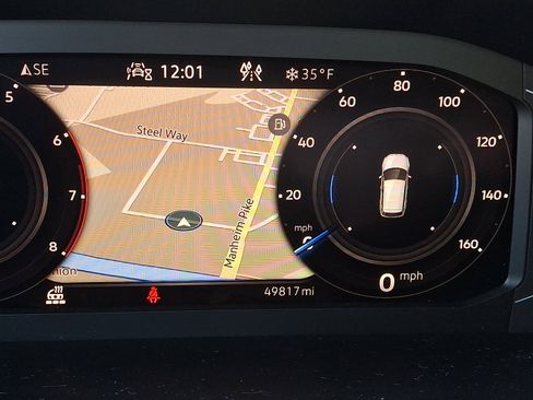 Used 2022 Volkswagen Tiguan SEL R-Line image 21