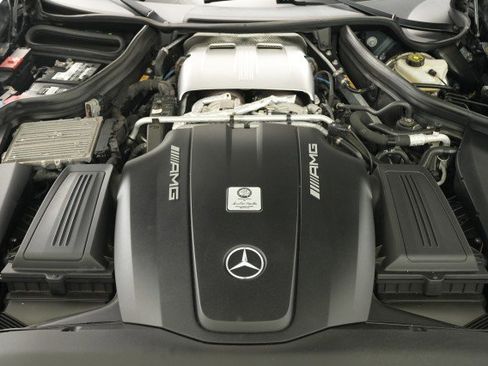 Used 2018 Mercedes-Benz AMG GT Roadster image 63