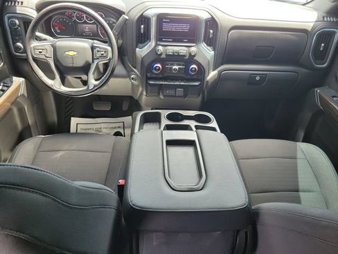 Used 2021 Chevrolet Silverado 1500 LT AWD/4WD image 14