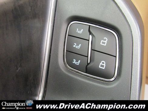 Used 2024 Ford F250 Lariat image 35