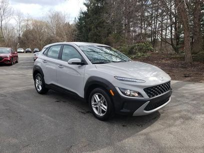 Used 2023 Hyundai Kona SE w/ Cargo Package