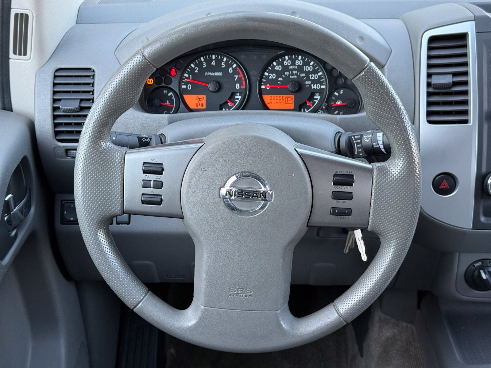 Used 2012 Nissan Frontier SV w/ SV Premium Utility Pkg AWD/4WD image 28