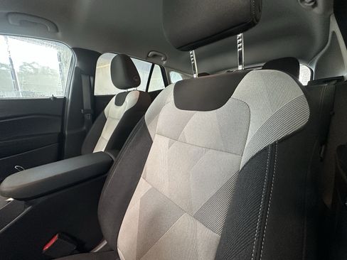 Used 2024 Chevrolet Trax LS FWD image 10