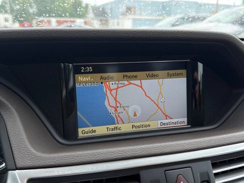 Used 2010 Mercedes-Benz E 350 Sedan image 8