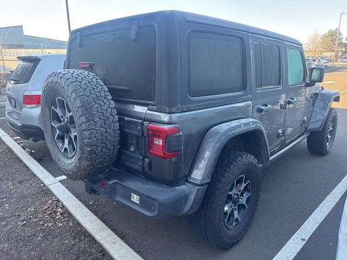 Used 2019 Jeep Wrangler Unlimited Rubicon image 3