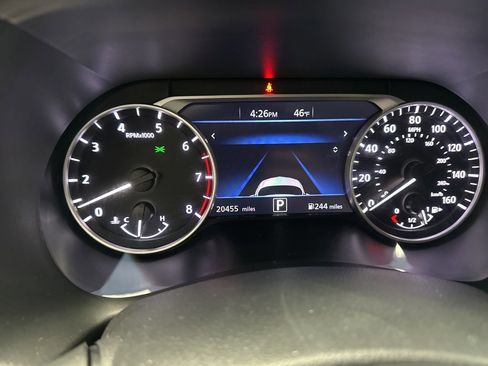 Used 2025 Nissan Sentra SV image 34