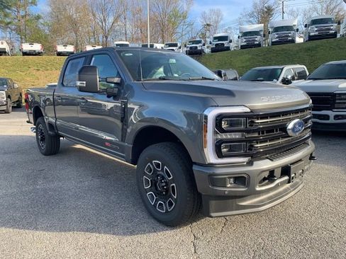 New 2026 Ford F250 Platinum AWD/4WD image 2