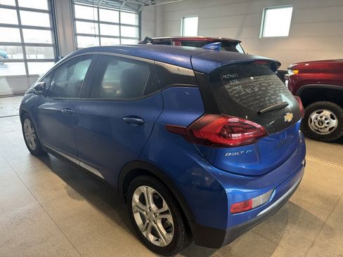 Used 2020 Chevrolet Bolt LT image 4