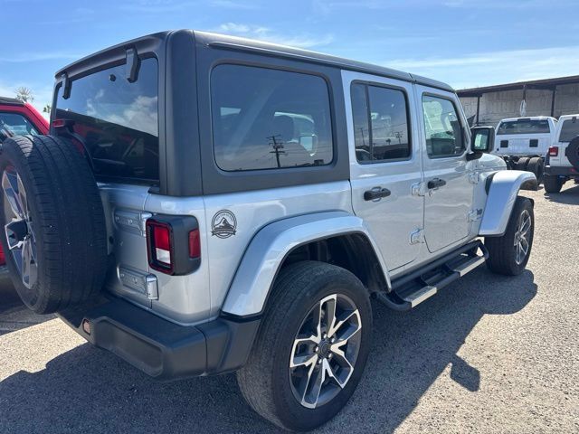 Used 2024 Jeep Wrangler Unlimited w/ Convenience Group AWD/4WD image 5