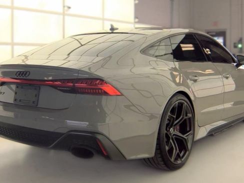 Used 2024 Audi RS 7 Performance AWD/4WD image 2