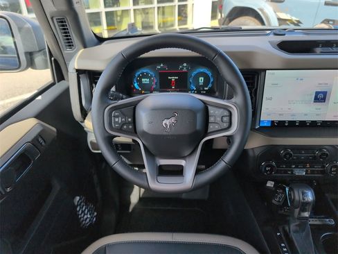 New 2025 Ford Bronco Big Bend w/ Black Diamond Package image 15