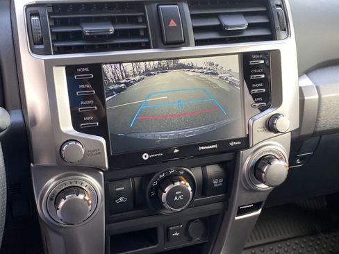 Used 2020 Toyota 4Runner SR5 image 30