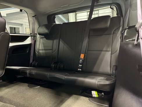 Used 2017 GMC Yukon Denali w/ Open Road Package AWD/4WD image 42