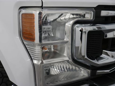 Used 2022 Ford F350 XLT w/ XLT Value Package image 22