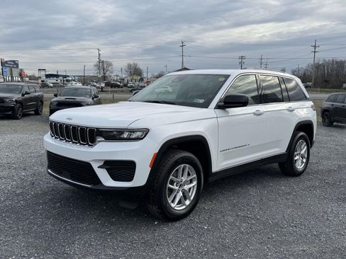 New 2026 Jeep Grand Cherokee Laredo X AWD/4WD image 22