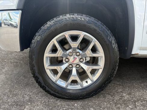 Used 2018 GMC Sierra 1500 SLT w/ SLT Premium Package AWD/4WD image 14