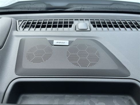 New 2025 GMC Canyon AT4 w/ AT4X Package image 25