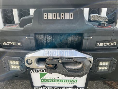 Used 2023 Jeep Gladiator Rubicon w/ Trailer Tow Package image 7