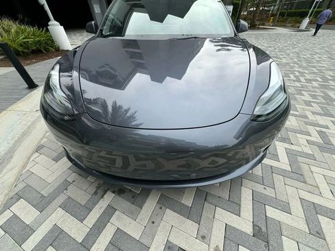 Used 2023 Tesla Model 3 Standard Range image 34