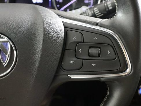 Used 2021 Buick Encore GX Select w/ Sport Touring Package FWD image 22