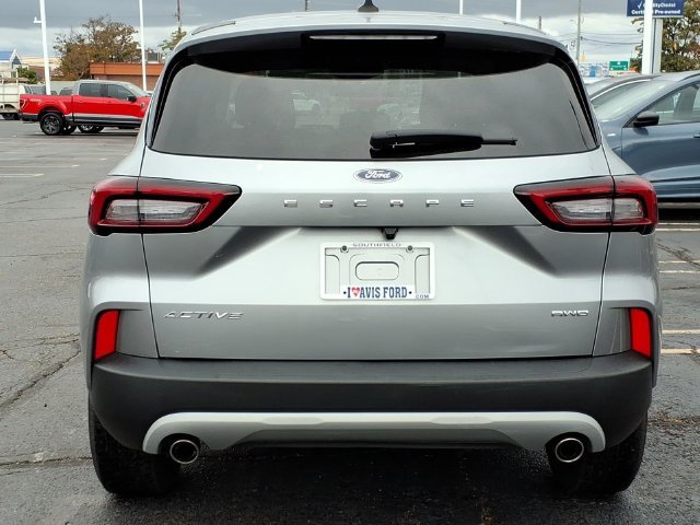 Used 2024 Ford Escape Active AWD/4WD image 7