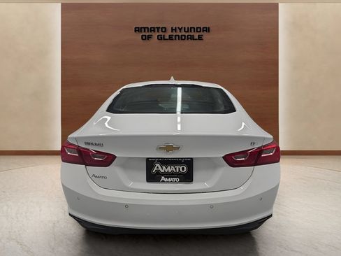 Used 2024 Chevrolet Malibu LT FWD image 5