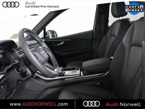 Certified 2025 Audi Q7 2.0T Premium w/ Convenience Package image 20