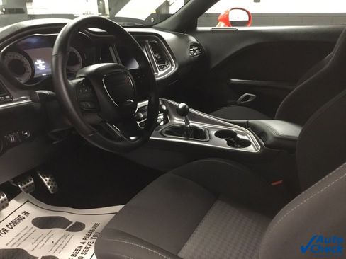 Used 2021 Dodge Challenger R/T Scat Pack w/ T/A Package image 19