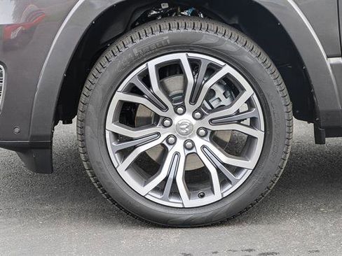 New 2026 RAM 1500 Tungsten w/ Trailer Tow Group image 9