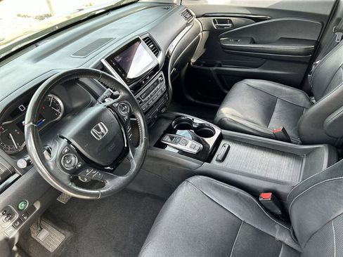 Used 2017 Honda Pilot Elite image 10
