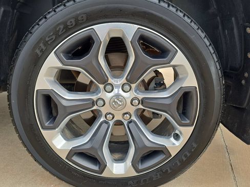 Used 2019 RAM 1500 Limited AWD/4WD image 33
