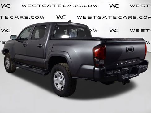 Used 2019 Toyota Tacoma SR image 38