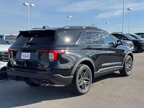 New 2026 Ford Explorer ST w/ Sun And Sound Package image 3