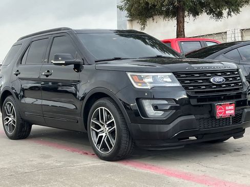 Used 2016 Ford Explorer Sport w/ Equipment Group 401A image 10