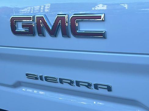 New 2026 GMC Sierra 1500 SLT w/ SLT Premium Plus Package image 7