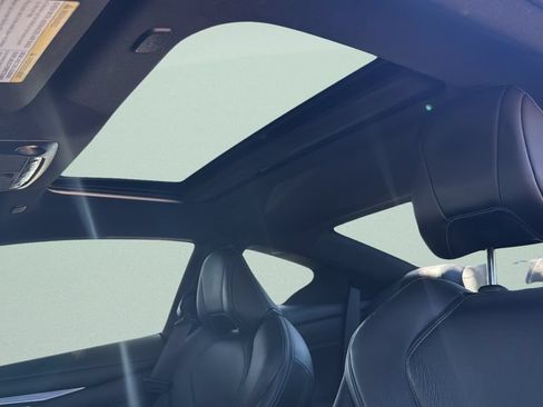 Used 2019 INFINITI Q60 3.0t Luxe AWD/4WD image 14