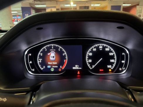 Used 2018 Honda Accord Sport image 12