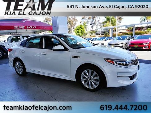 Used 2016 Kia Optima EX w/ Premium Package FWD image 9