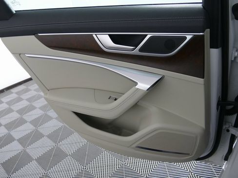 Used 2022 Audi A6 Premium Plus image 28